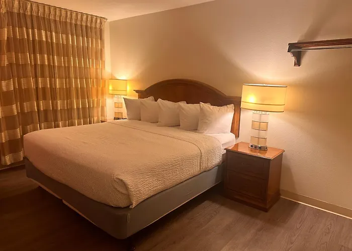 Ramada By Wyndham Anchorage